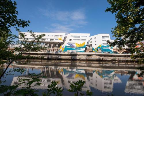 URBAN ISLAND Apartments