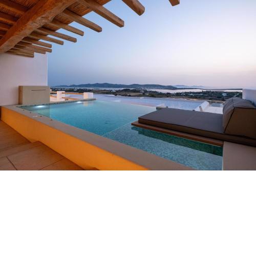 Utopia Suites by Anna Platanou