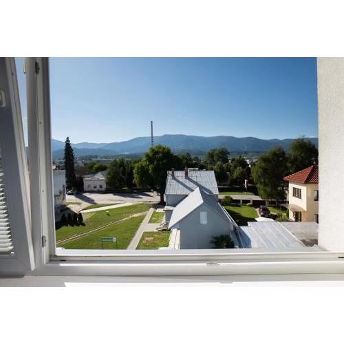 Útulný apartmán s výhľadom na hory