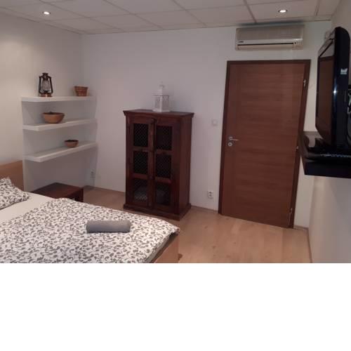 Útulný apartmán so skvelou polohou (6)