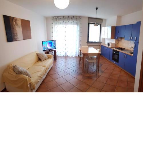 V12 Apartments - Tadini 14