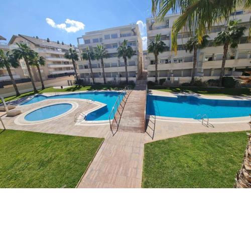V6Apartamento cerca del mar y del puerto
