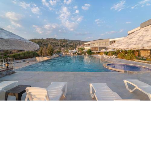 Vacation Flat w Pool Garden in Bodrum