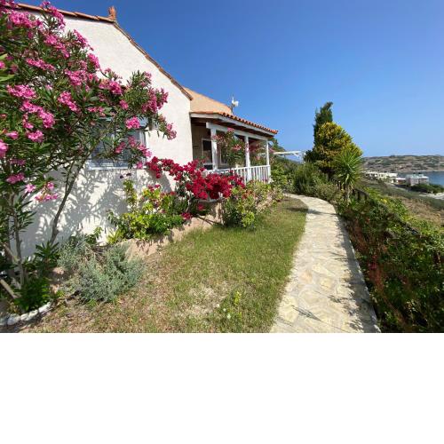 Vaia Villas