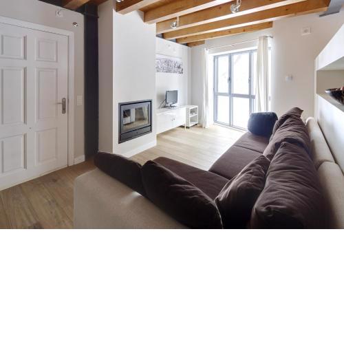 Val Arties 1 by FeelFree Rentals