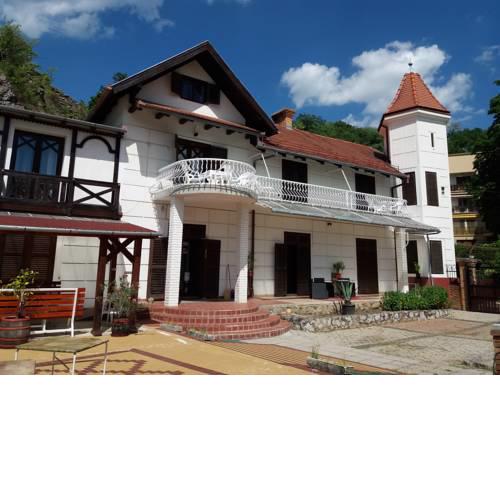 Valcsics Villa Panzió