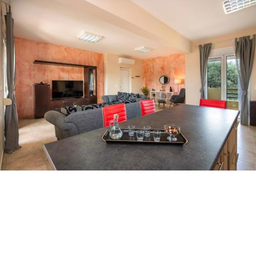 Valia's House