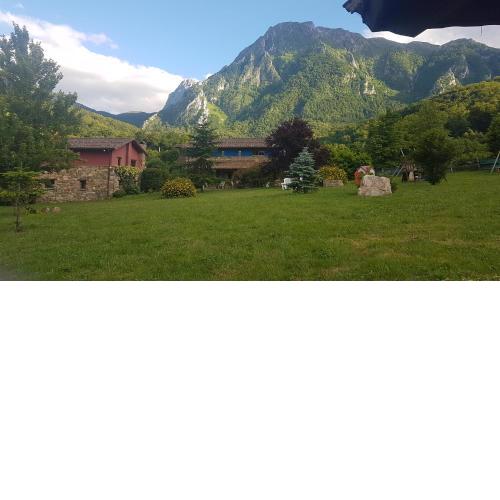 Valle de Bueida, jacuzzi en las casas el El Palacio y Viscárcel