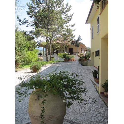 Valle degli Ulivi intero appartamento