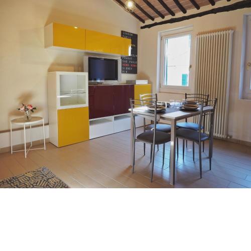 Vallerozzi House by FrancigenaApartments