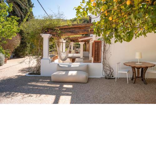 Valley Club Ibiza - Boutique Agroturismo
