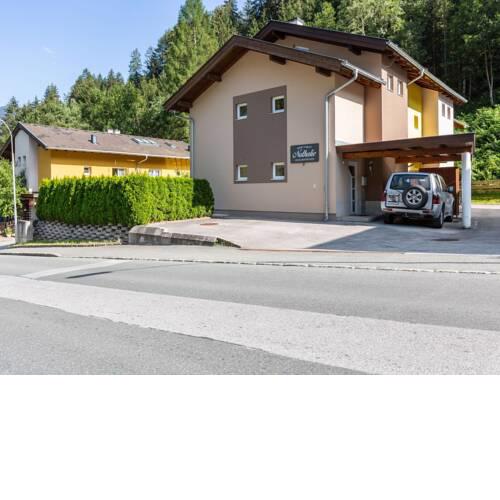 Valley-View Apartment in Zell am see with Sauna