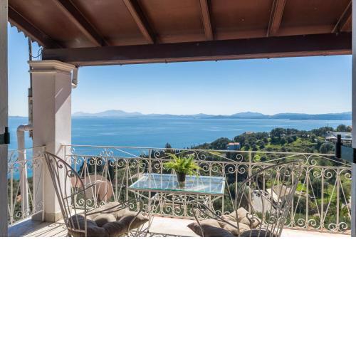 Vallia's Seaview Apartments by Konnect