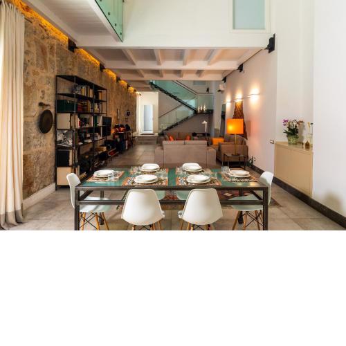 Valverde Art Space Loft by DomuSicily