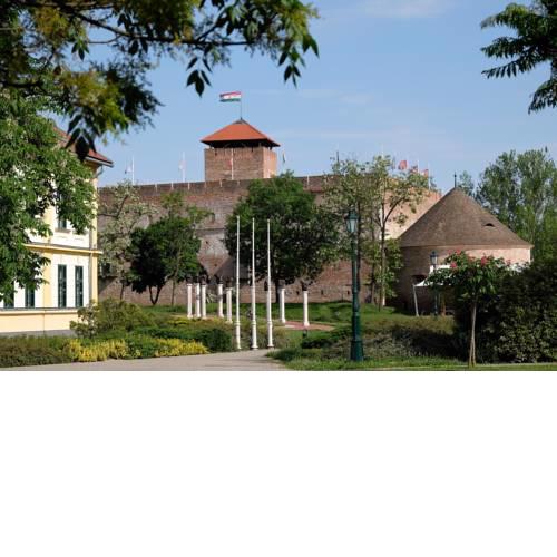 Vár-Torony Apartman
