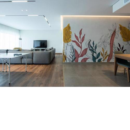 Varenna at Kennah Lake View Residence