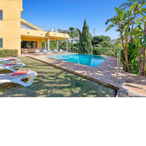 Varenso Holidays Luxury Villa with spectaculair views
