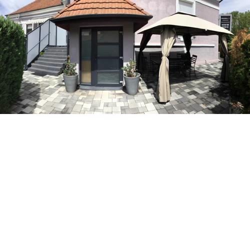 Varkerulet Apartman