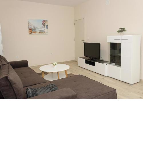Varna Center 2BD Flat ~ Style & Comfort