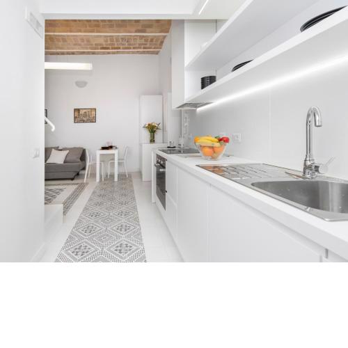 Vatican White Domus