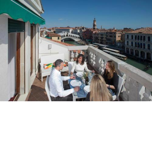 Ve-nice Suite Rialto View RT-12