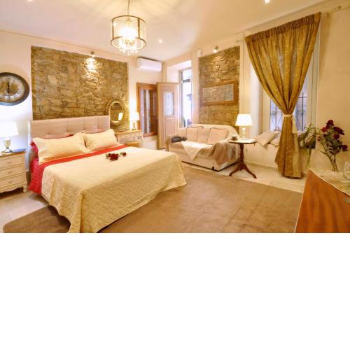 Venetian Suite Mitropolis by Konnect, Old Corfu Town
