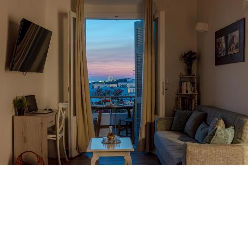 Venetian Suites III