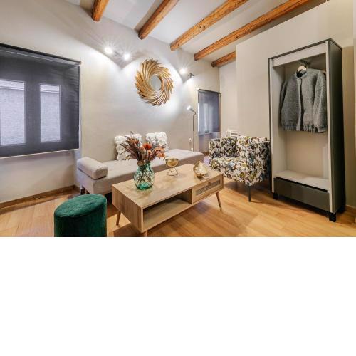 VENETIAN WELL apt by LOC HOSPITALITY