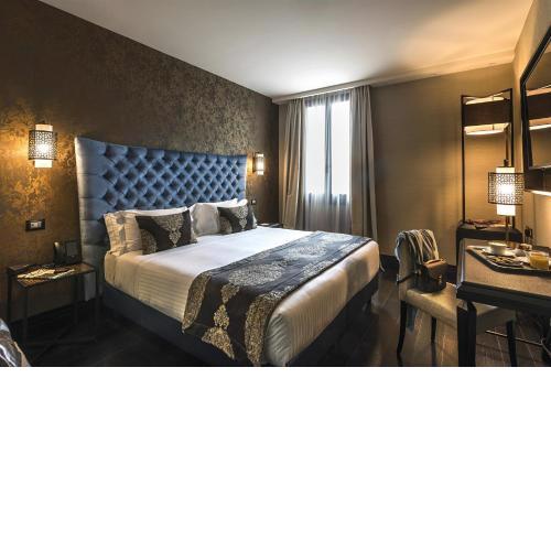 Venice Times Hotel