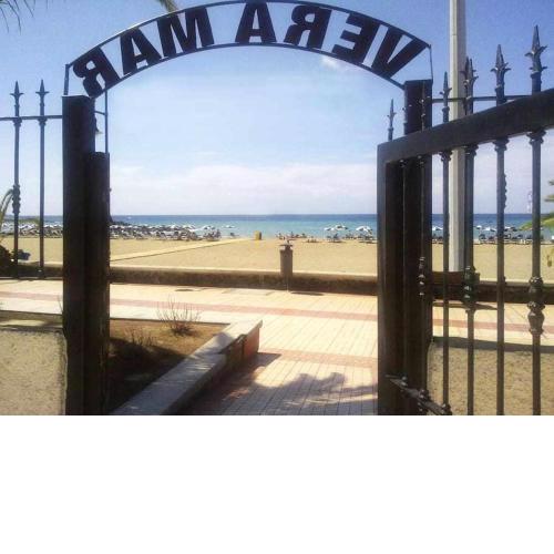 Vera Mar 5A beachfront complex in Las Vistas beach
