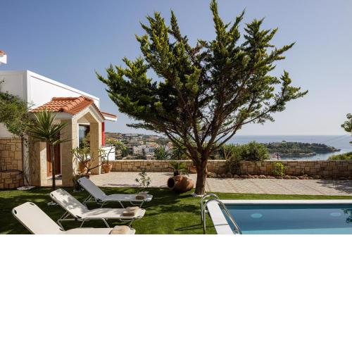 Veranda Sea View Villa, Walking Distance to Beach, By ThinkVilla