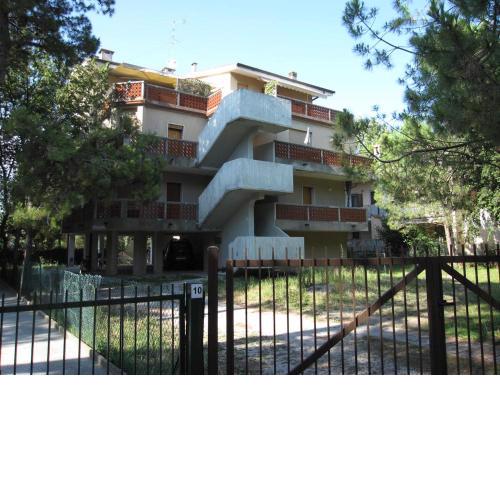 Very Nice and Modern Apartment Close to the Beach by Beahost Rentals