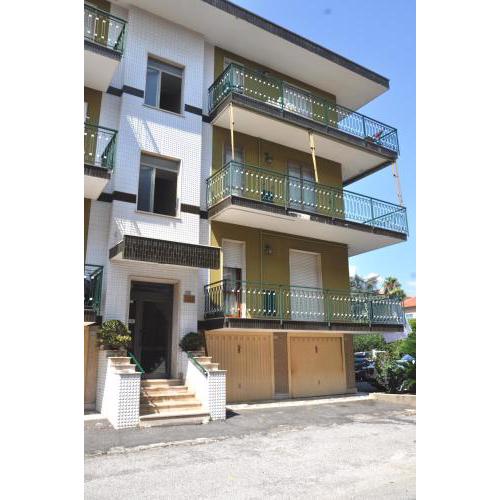 VIALE REPUBBLICA 329 9