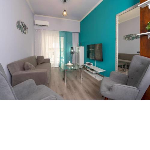 Vibrant 2BR Apt next to Koukaki Pedestrian Street