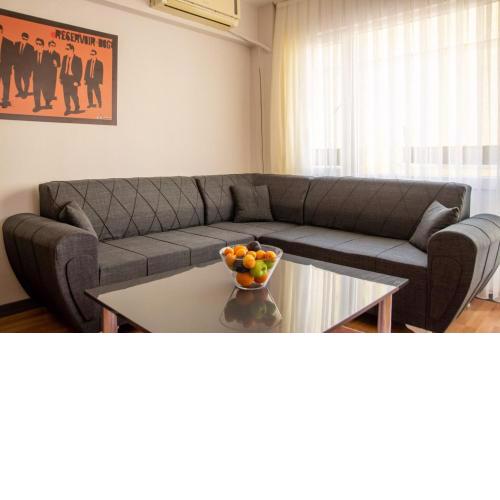 Vibrant and Central Flat near Kordon in Alsancak
