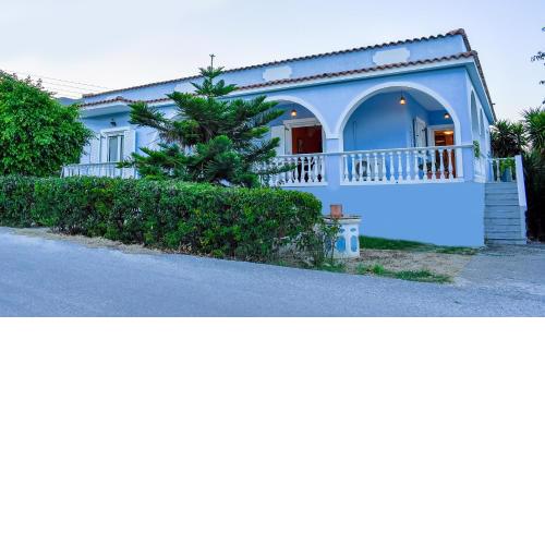 Vicky's Village private House