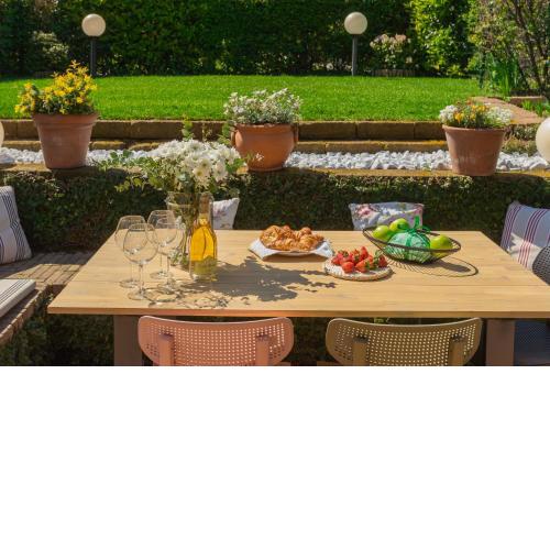 Vico Garden-203 private parking by Rent All Como