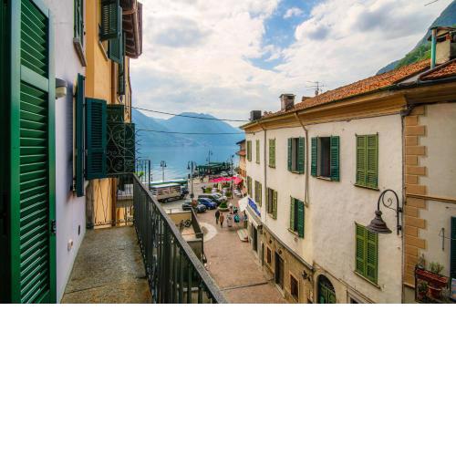 Vicolo Dei Pescatori - by MyHomeInComo