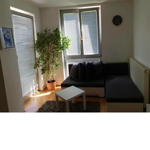 Victoria Apartment