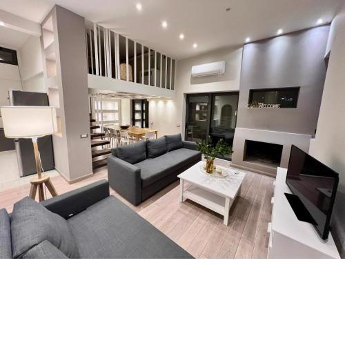 Victoria’s Luxury Apartment