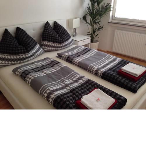Vienna City Apartment 2