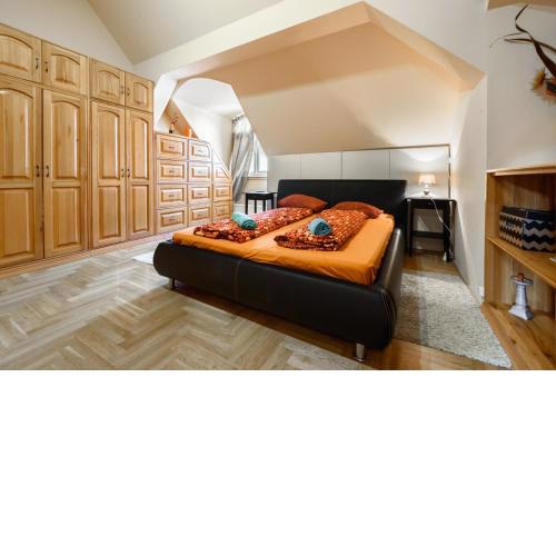 View to the Roofs Luxury Apartment with 2 Bedrooms