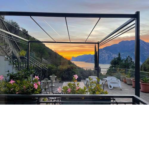 ViewLake Apartment