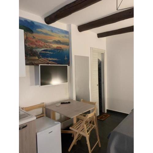 Viky house chiaja 34