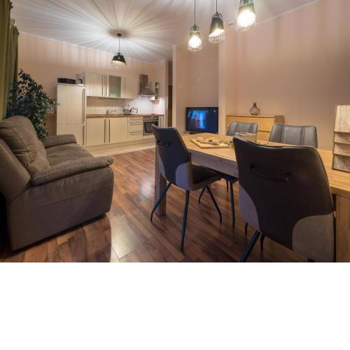 Vila Bovec Sunrise apartment with balcony