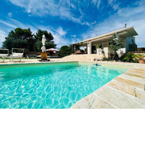 Villa 32 Ostuni - Charming House with Pool