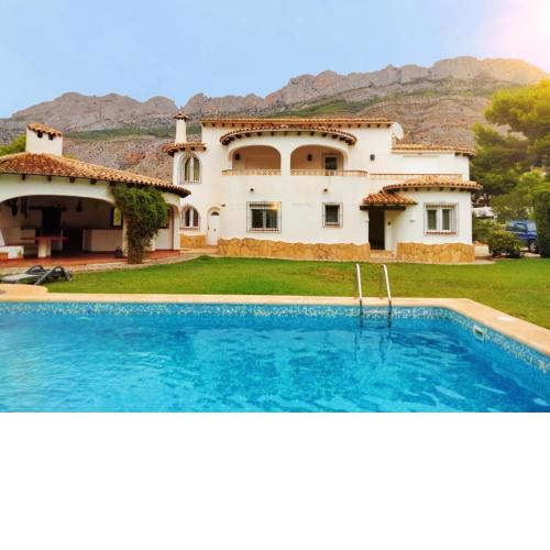 Villa 56