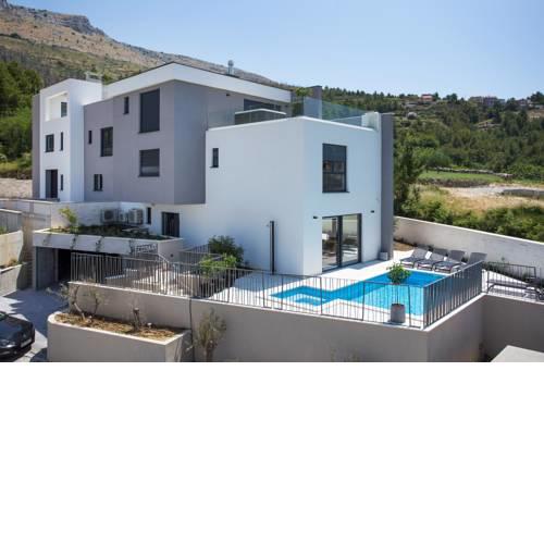 Villa 9