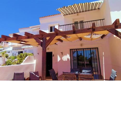 Villa a 150 m de la playa.