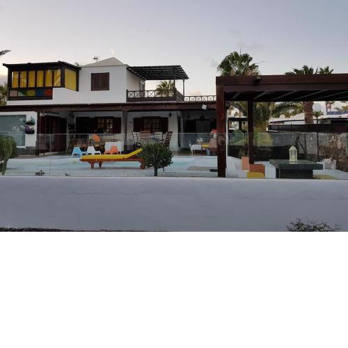 Villa a pie de mar
